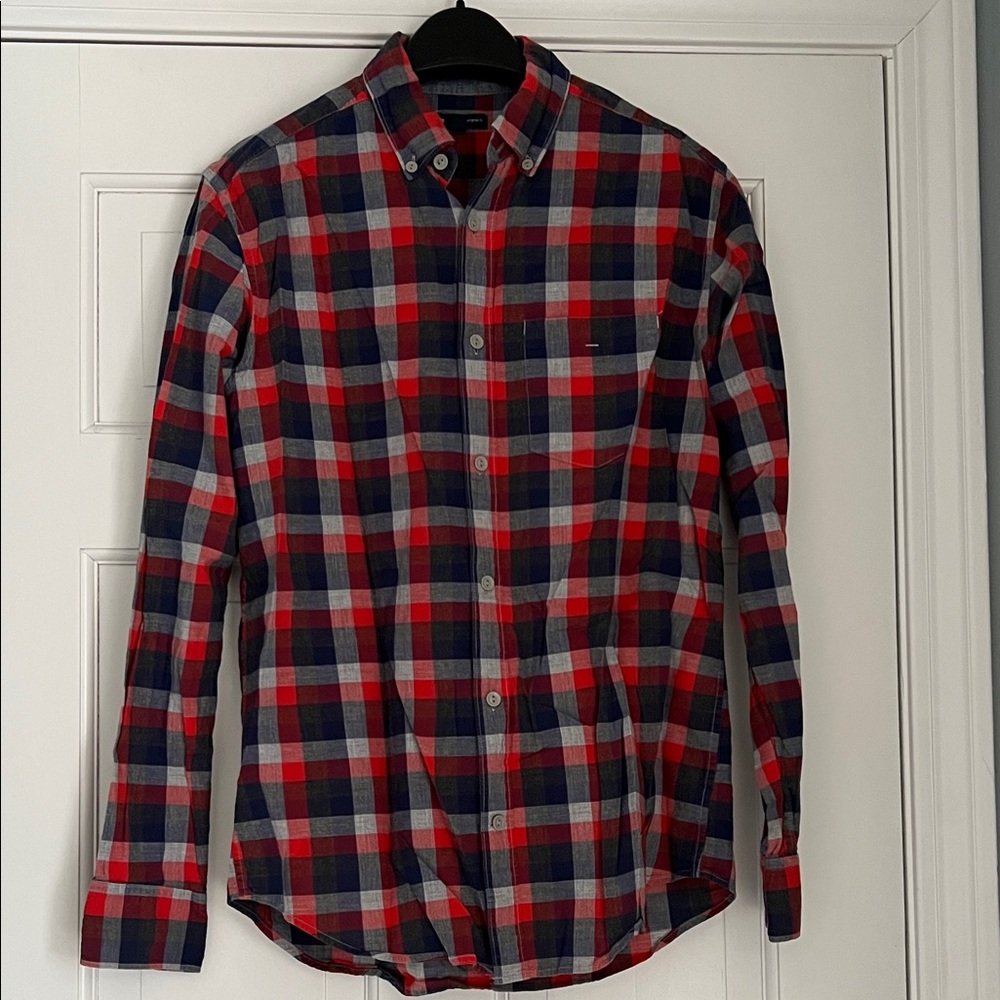 Men’s Gap Button Down Shirt